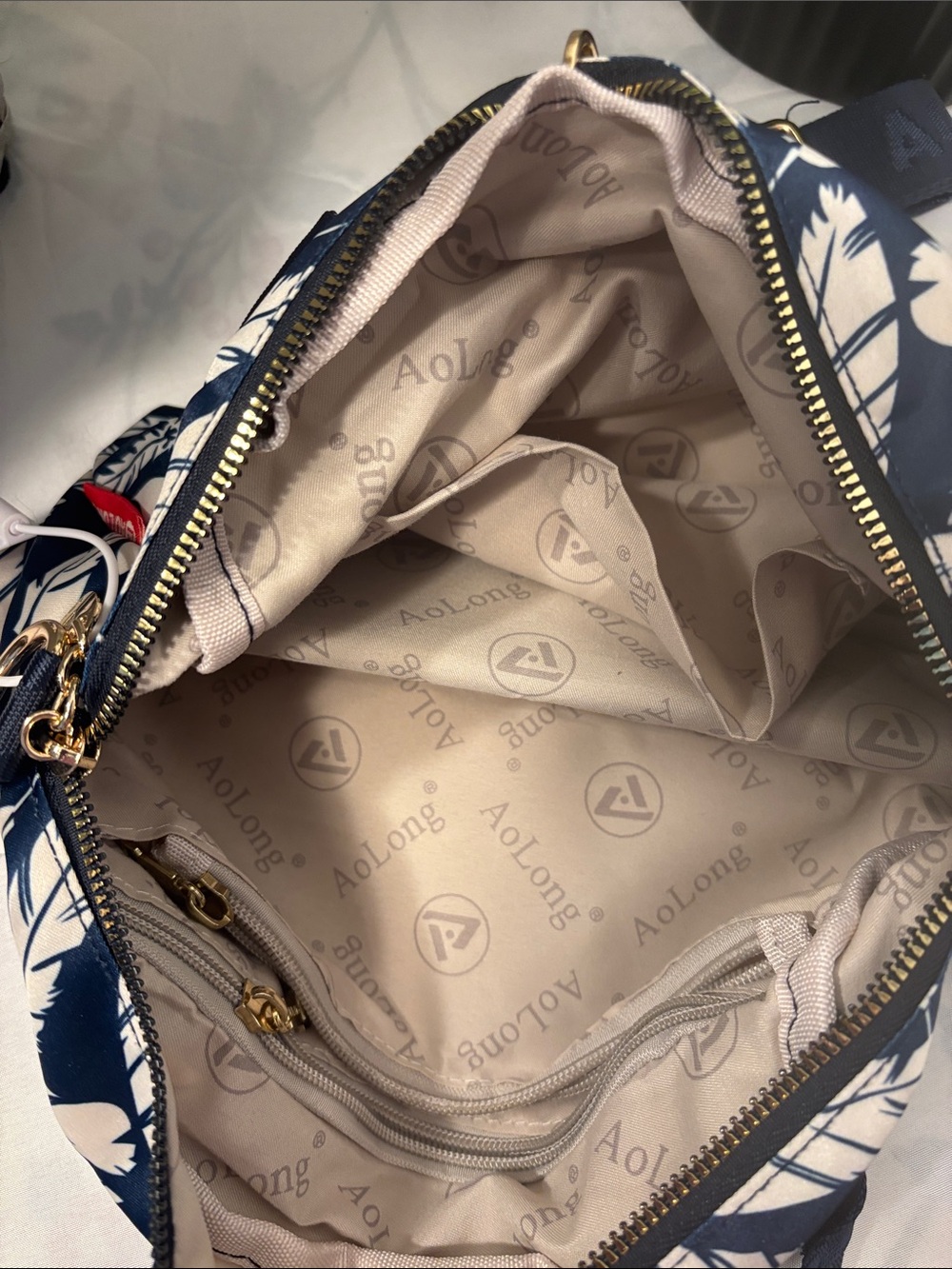 AO LONG Navy & Cream Floral Handbag New With Tags - Picture 4 of 5
